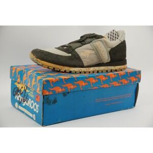 VIntage 1980 KANGAROOS Shoes With Pockets, Gray, Size 3, New Old Stock